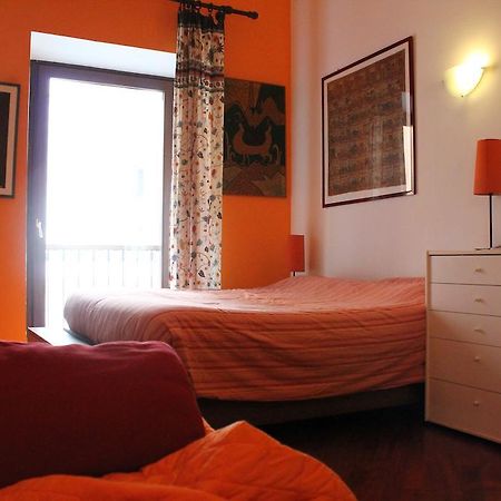 B&B&Courtesy Rom Rum bild