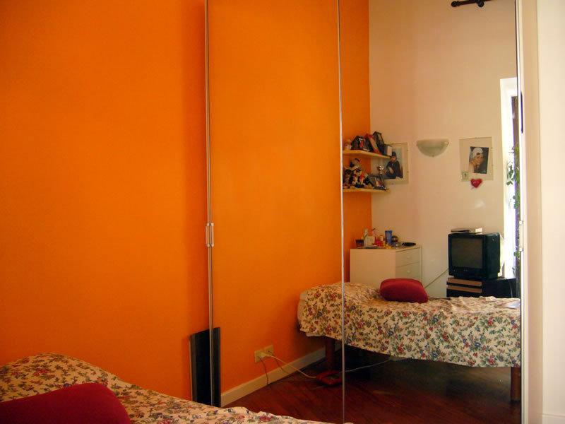 B&B&Courtesy Rom Rum bild